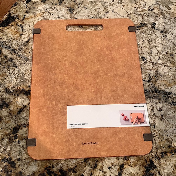 LOCKnLOCK Wood Fiber Handle Cutting Board - Picture 1 of 7